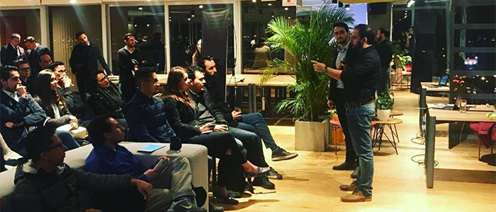 Andrés Melero dictando curso de adaptación a la crisis